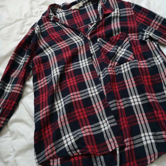 Garage red blue and white Plaid button up Shirt, size Small - Picture 4 of 9